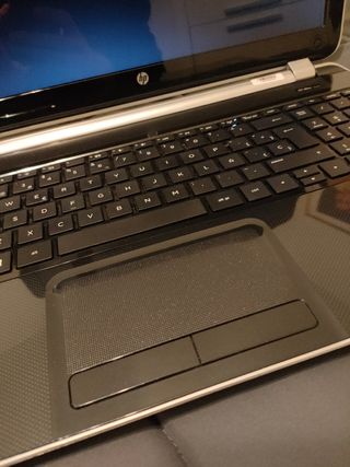 HP Pavilion 15 Notebook y maletín 