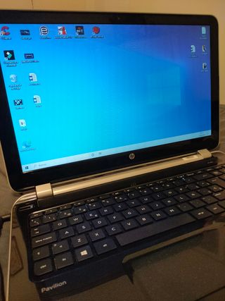HP Pavilion 15 Notebook y maletín 
