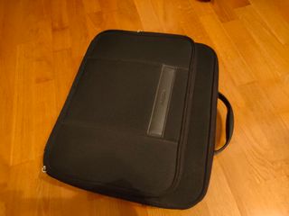 HP Pavilion 15 Notebook y maletín 