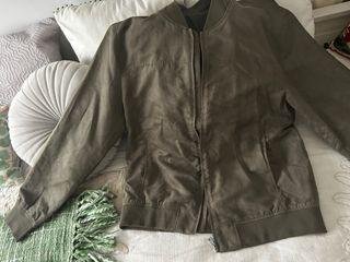 Cazadora entretiempo