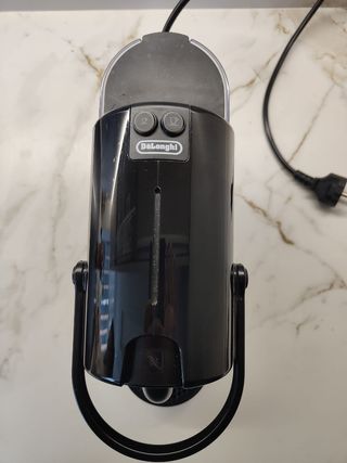 CAFETERA COMO NUEVA Nespresso