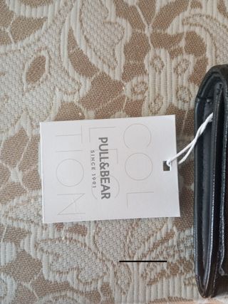 Monedero de pullbear