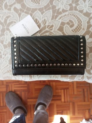 Monedero de pullbear