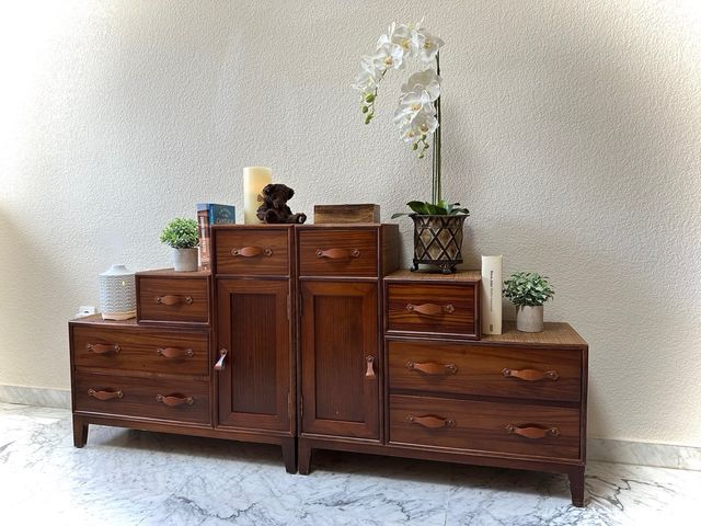 Pareja de muebles escalera Casanova y Gandía