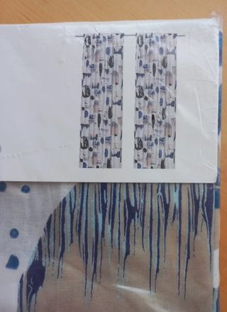 Cortinas, en tonos azules, nuevas, Ikea.