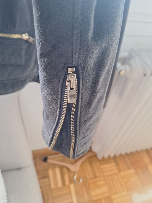 Cazadora ante de Mango talla S color Azu