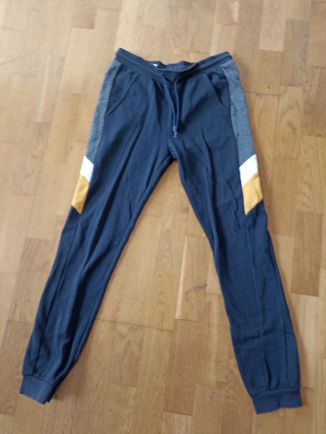Pantalón jogger chandal, negro - C&A 11 años