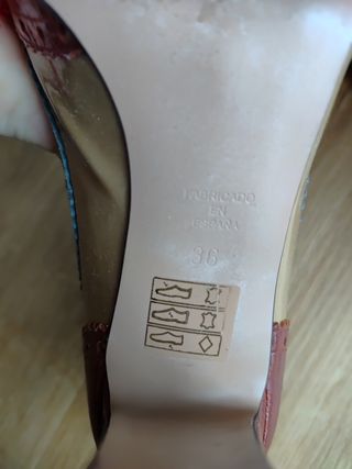 Zapatos tacón piel-charol