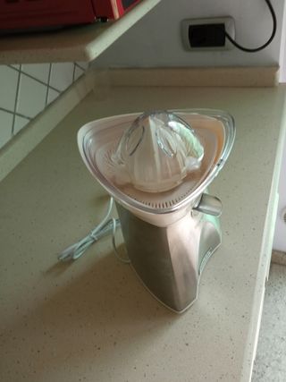 Spremiagrumi elettrico Ariete 