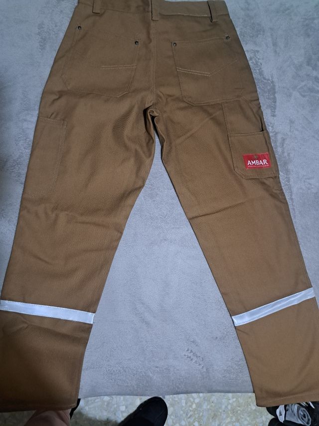 Pantalón de trabajo