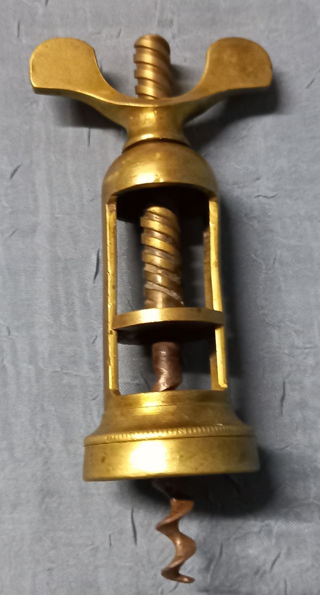 2 cavatappi in ottone antichi