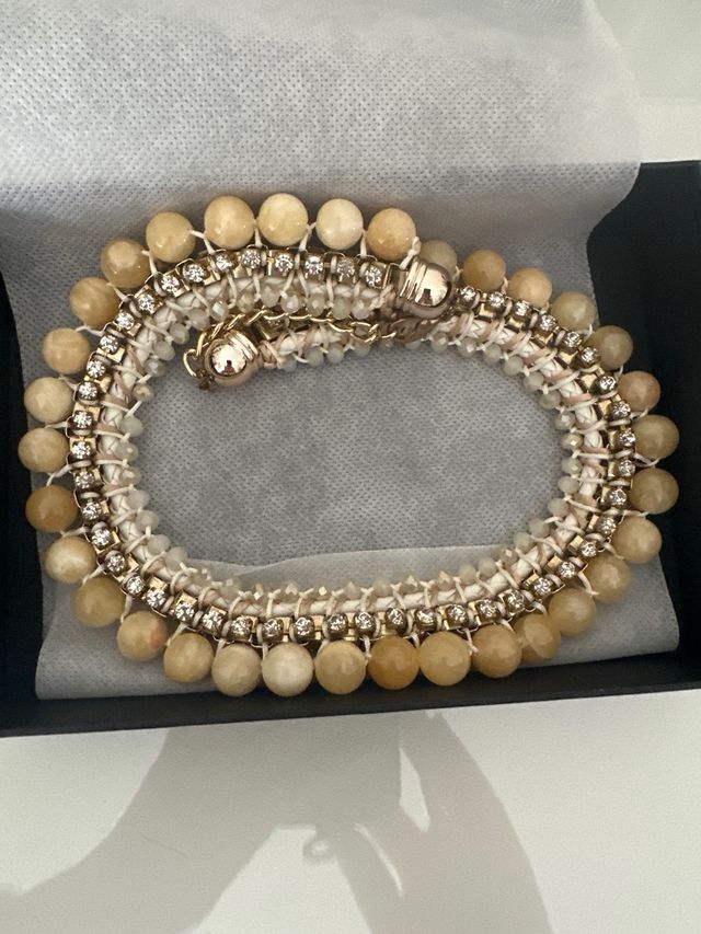 Collar bisuteria dorado