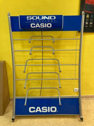 Expositor teclados CASIO