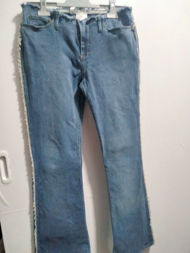 Vaqueros campana Mango