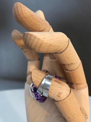 Anillo en titanio