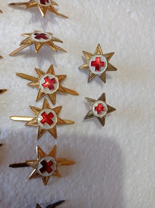 Insignias Cruz Roja Española 