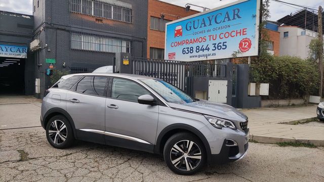 Peugeot 3008 Hybrid 225 e-EAT8 Allure 