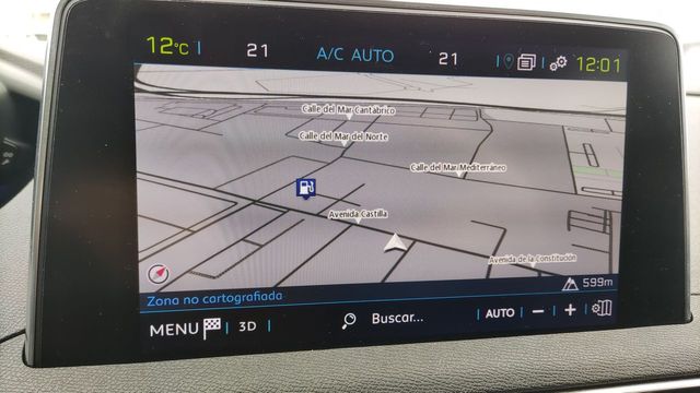 Peugeot 3008 Hybrid 225 e-EAT8 Allure 