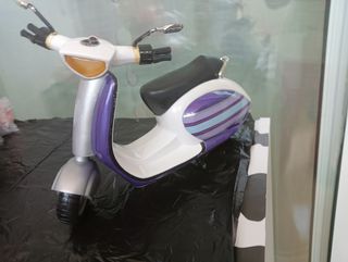 Vespa para muñecas