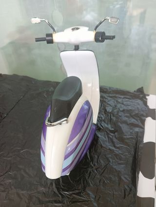 Vespa para muñecas