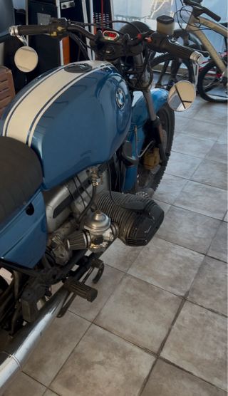 BMW R100