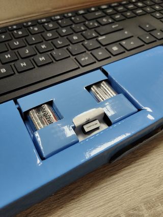 Combo teclado y ratón HP