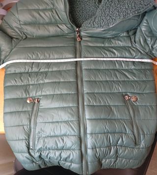 Cazadora acolchada reversible mujer