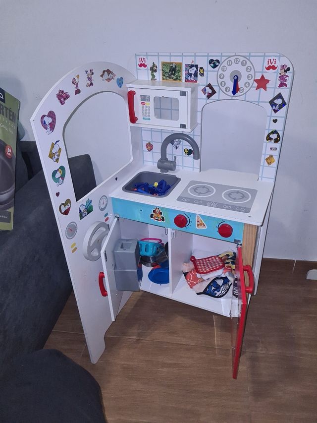 Cocinita de juguete