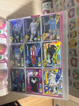 Album adrenalyn 2021/22 completo mas dos momentum