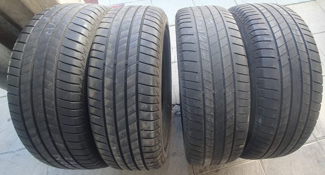 BRIDGESTONE 215 65 17