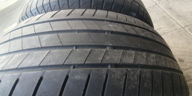 BRIDGESTONE 215 65 17
