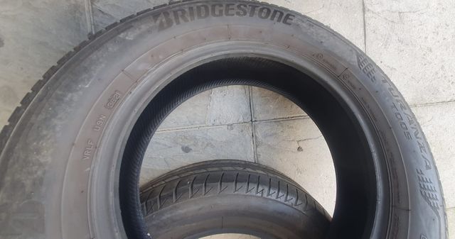 BRIDGESTONE 215 65 17