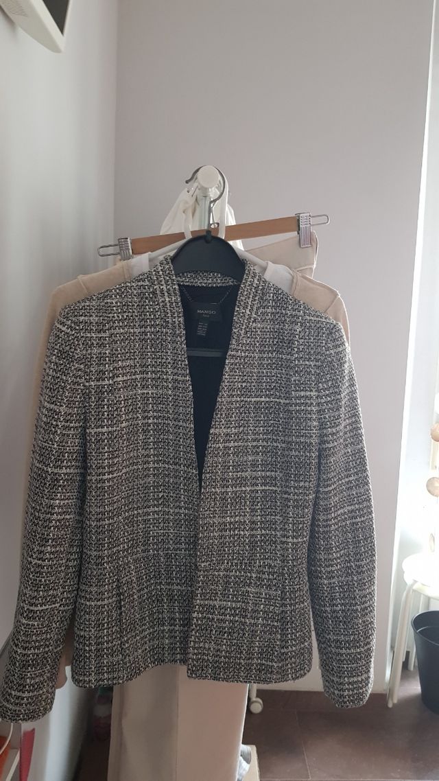 Americana tipo Chanel