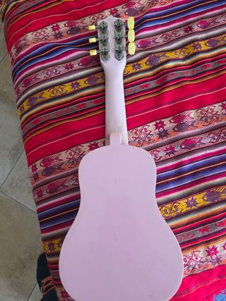Guitarra infantil