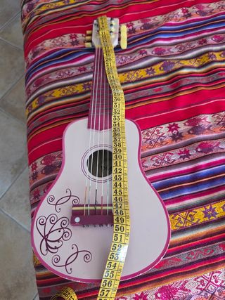 Guitarra infantil