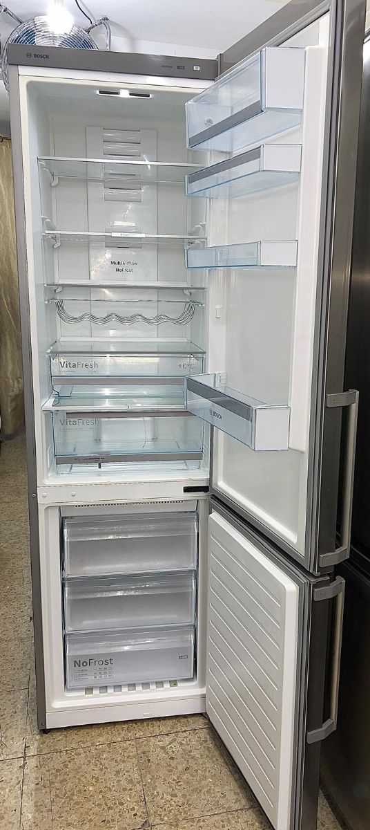 *NEVERA BOSCH*