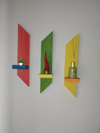 Portaoggetti a parete colorati camerette