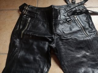 Pantalones piel natural Zara