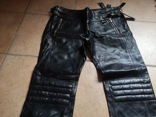 Pantalones piel natural Zara