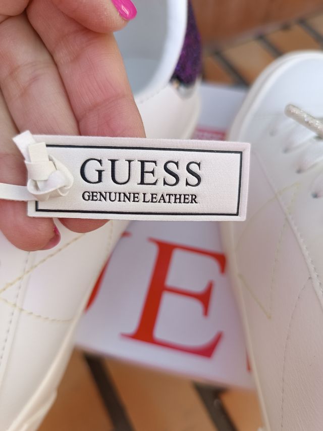 Zapatillas Guess nuevas