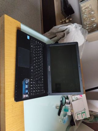 Ordenador portátil Asus