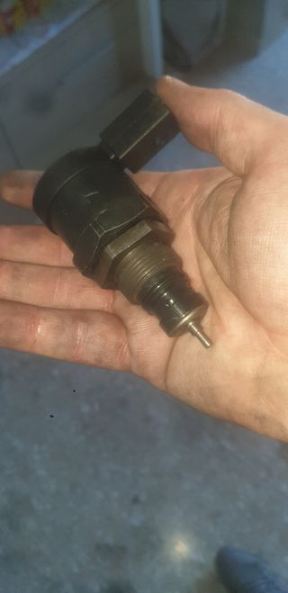 Sensor presion combustible rampa diésel