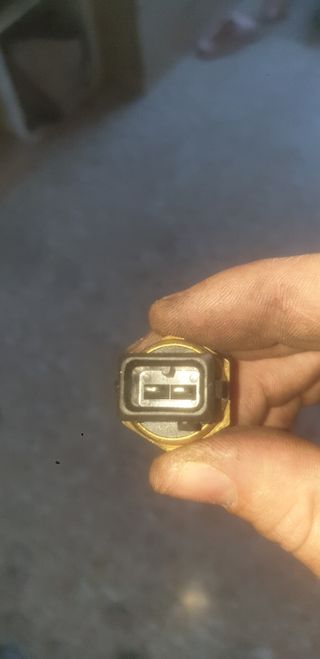 Sensor de temperatura refrigerante