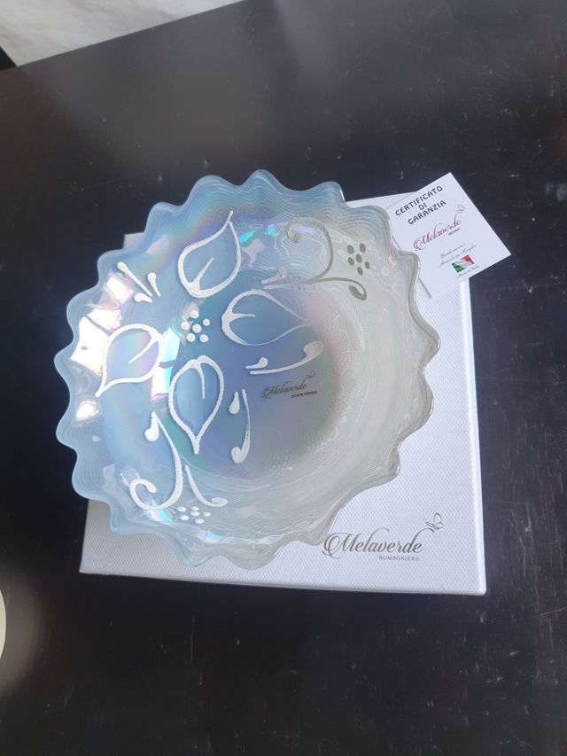 Cestino artigianale in vetro di Murano