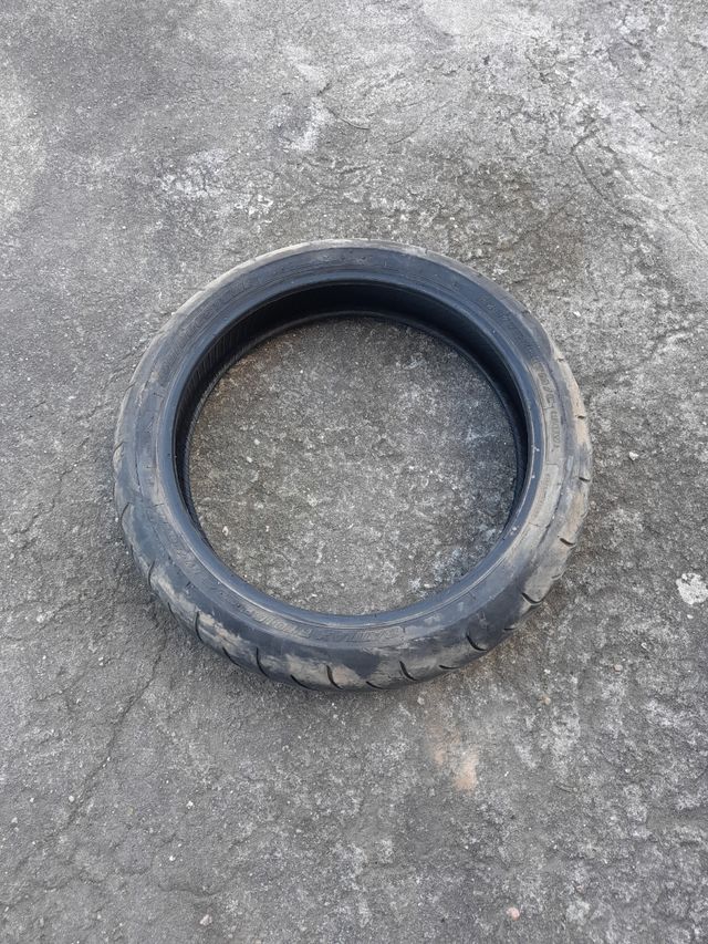 Neumático Brigestone BT016 120 70 R17