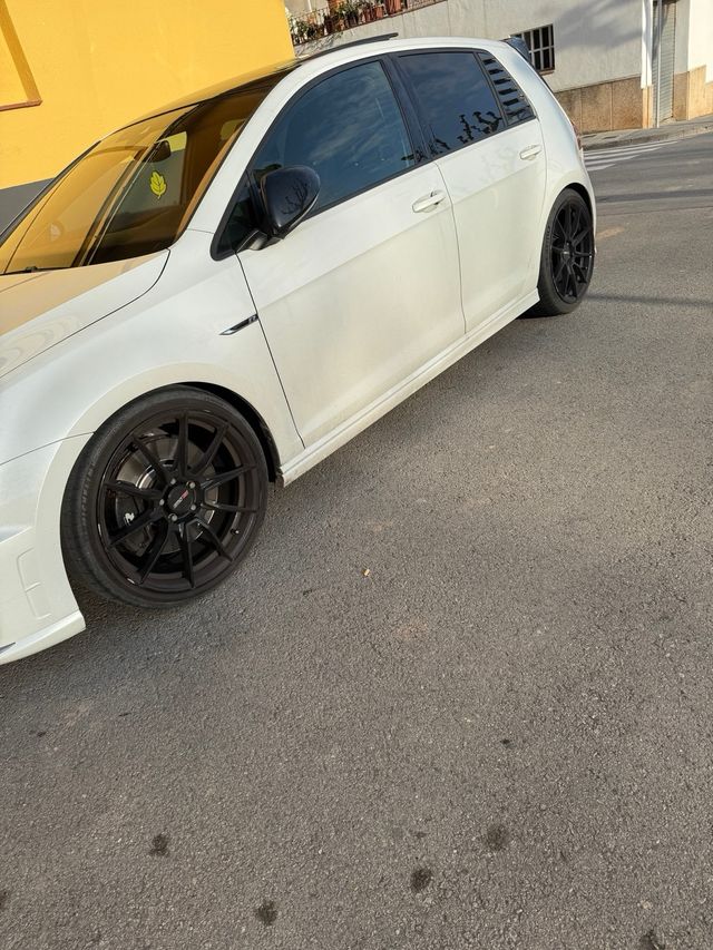 Llantas motec superligeras