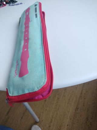 Flauta con funda