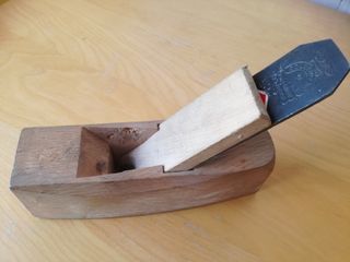 LEER BIEN EL ANUNCIO.Cepillador madera Goldenberg