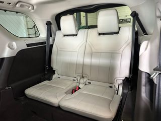 LAND-ROVER Discovery 2.0 I4 SD4 HSE Luxury Auto