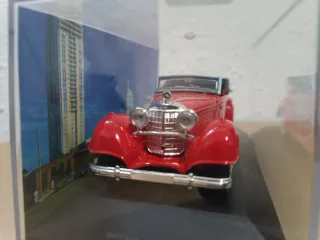 Coche 1:43 Mercedes 540